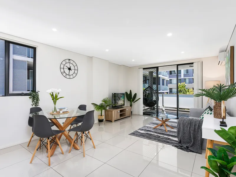 Large & Contemporary North-facing  Apartment | Carlingford West Catchment