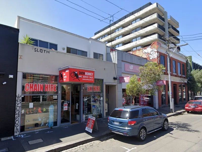 3 bedrooms, Amazing location, With Everything around the Corner, Only 2 in the block