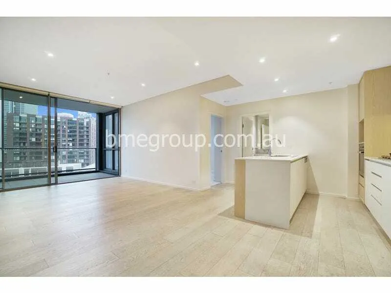 Stunning & Remarkable City View 2 Bedroom Apartment for Lease!