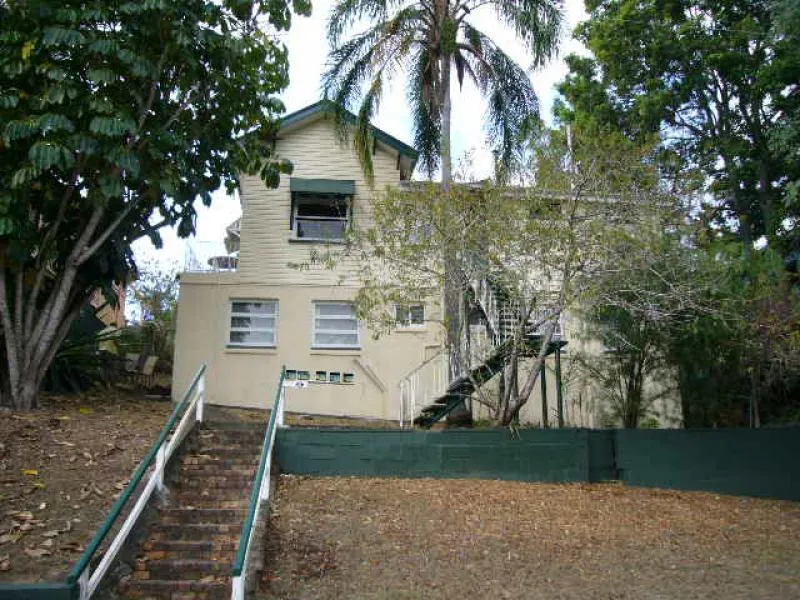 One Bedroom Flat - Auchenflower