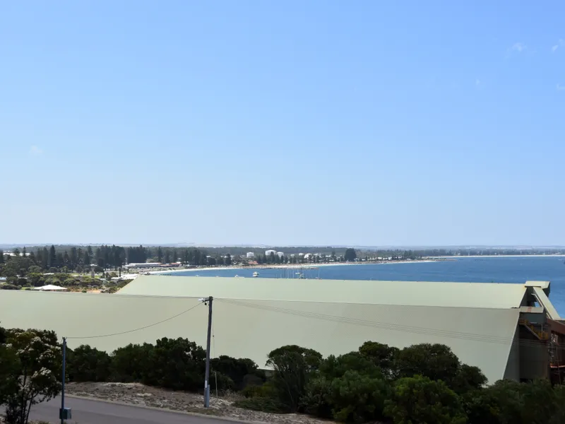 Views Ahoy!!! Bargain Buy!!!