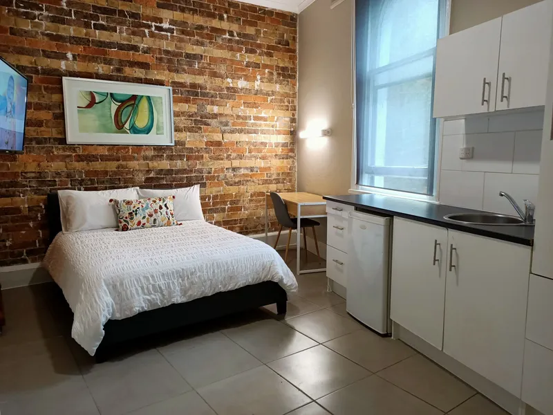 Room for Rent in the Heart of Oxford Street