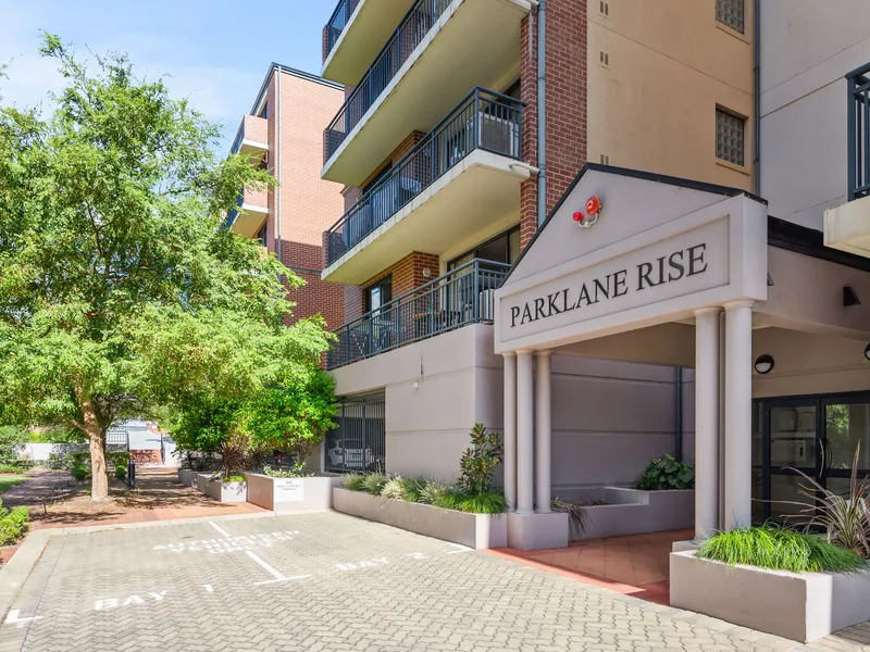 Modern Urban Living: Stylish Rental in the Heart of Perth!