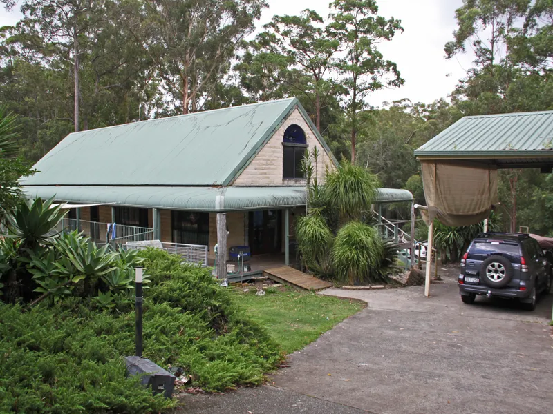 A Unique Property East Of The Freeway