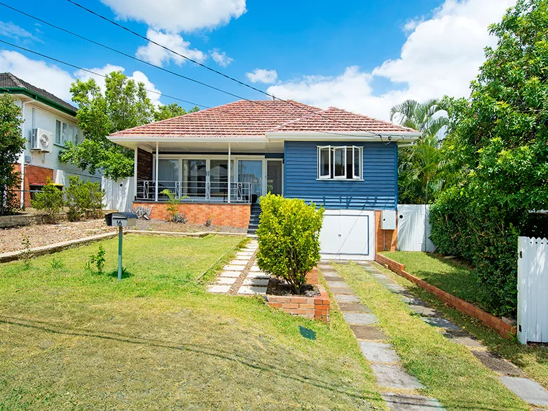 Charming home in Carina!