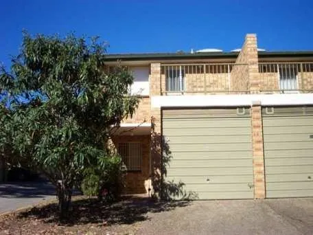 3 Bedrooms! Pool & Tennis Court in Complex!