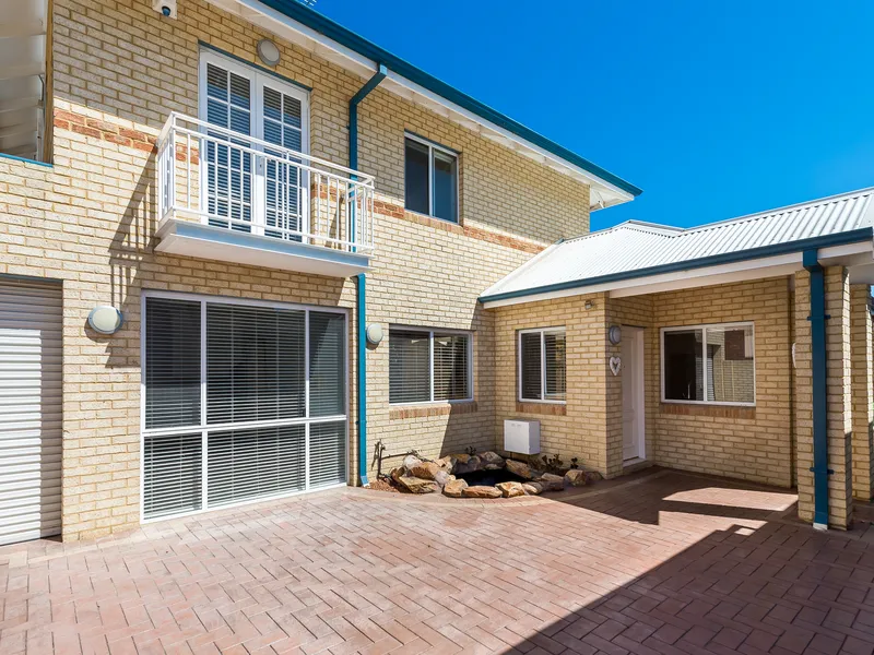 Modern, Rear, Three Bedroom Townhouse With Light Filled Rooms