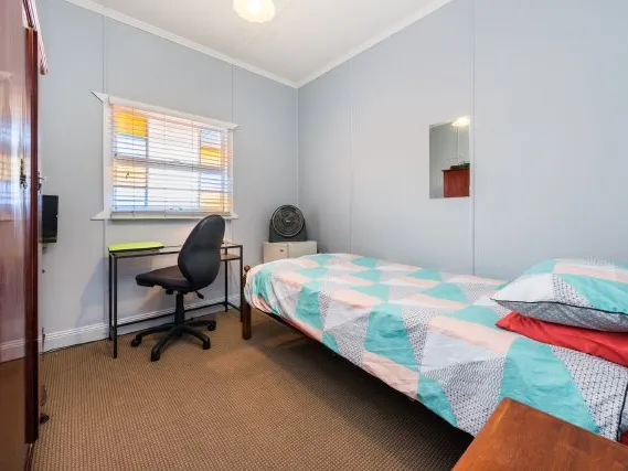 All Bills Included - Beautiful Share House in Petrie Terrace with Air con in room