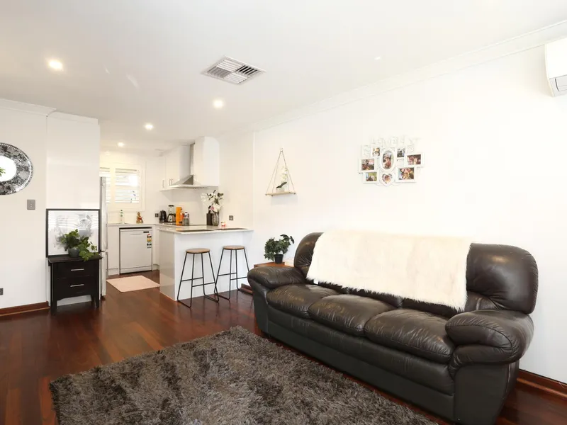 WOW THIS IS A BEAUTY!