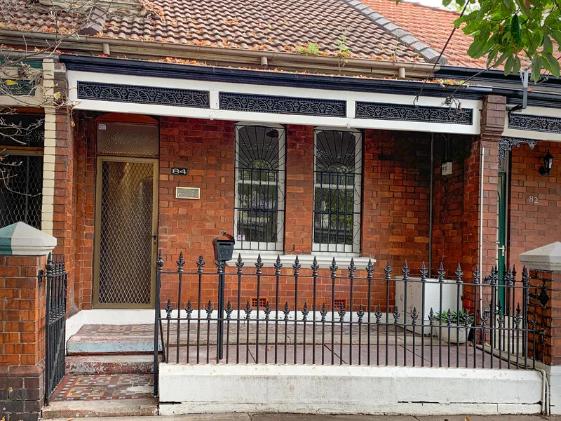 Three Bedroom Home close to Crown Street