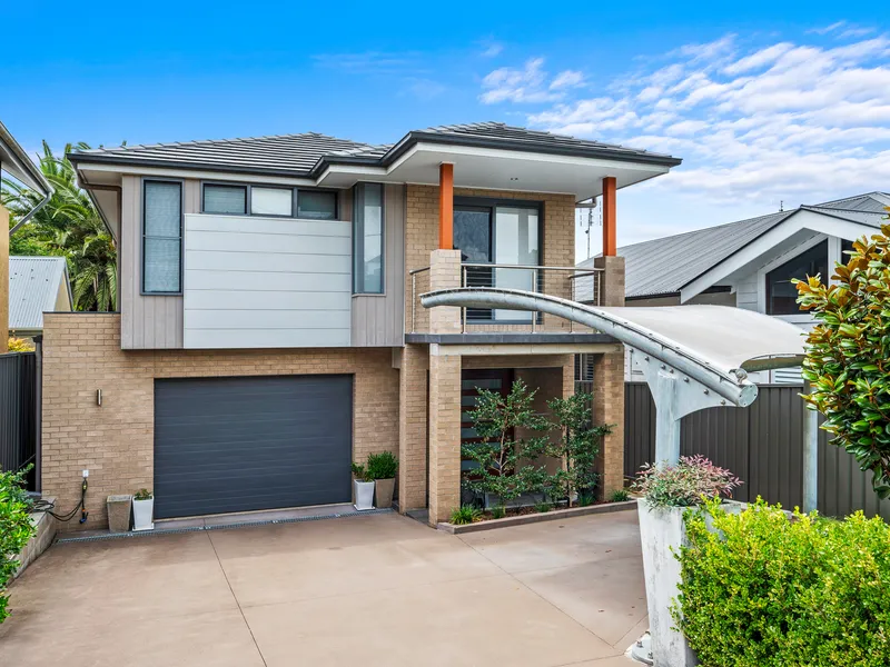 Modern Masterpiece, Lifestyle and Location!