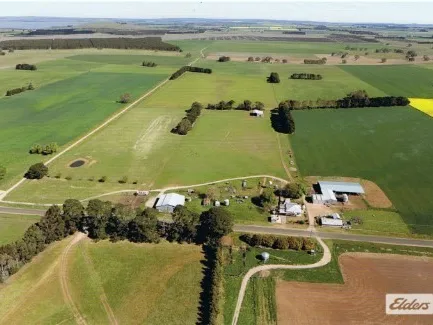 'YENTRAC' 876 Ercildoun Road Ercildoune VIC 398.19 HA*/ 983.95 AC*