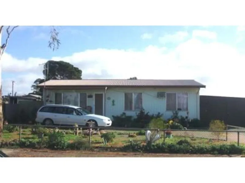 JUST 68 KM TO THE WEST OF PT AUGUSTA & 52KM NORTHWEST OF WHYALLA