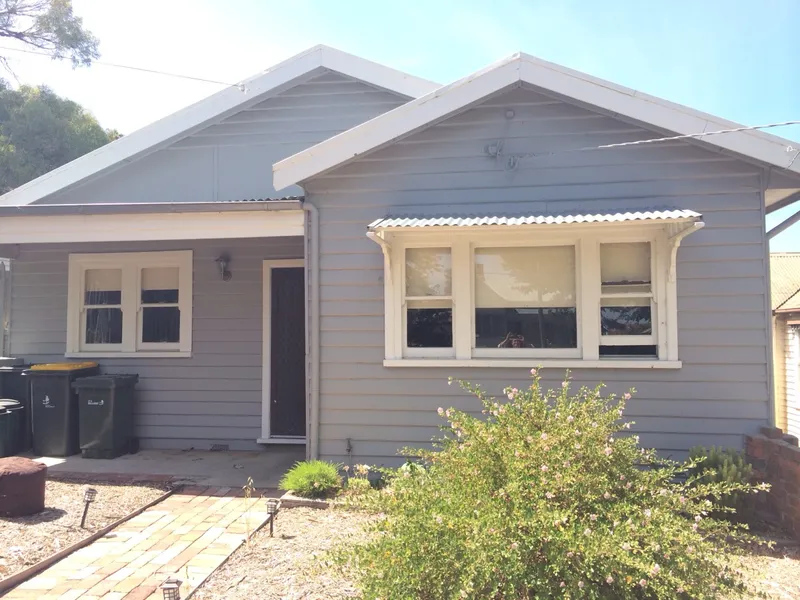 SOLDIERS HILL  THREE BEDROOM HOME