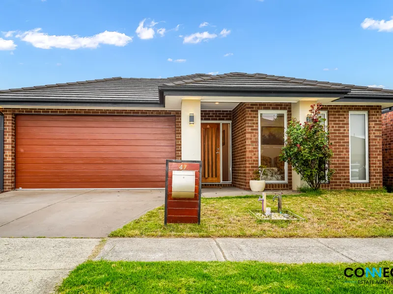 CHARMING FAMILY HOME IN A PRIME POSITION