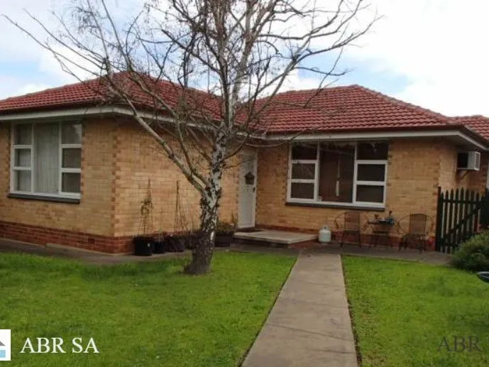 Neat and Tidy home PLUS In-Ground POOL !