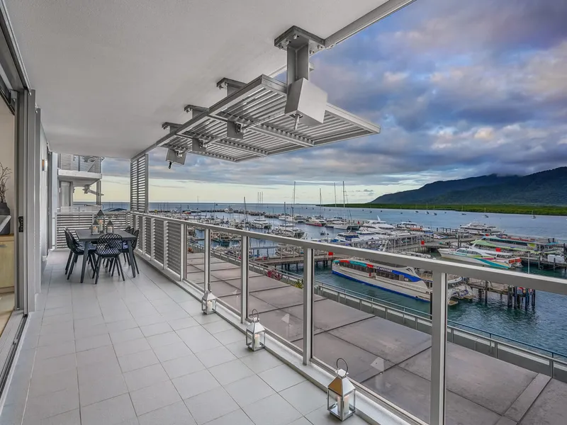 Stunning Coastline & Access to both Reef & Rainforest Apartment