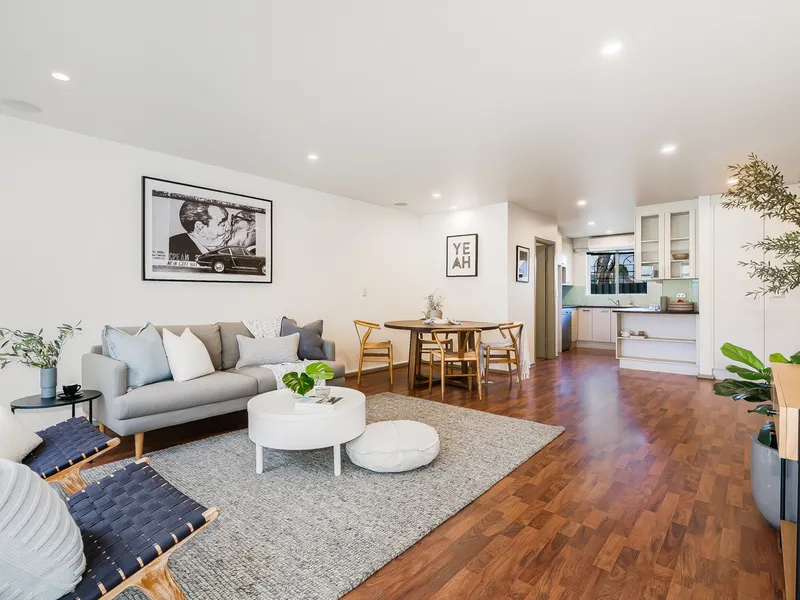 Secure two bedroom unit - Amazing location