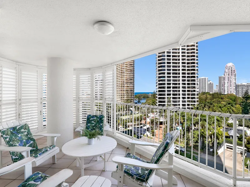 Luxe Coastal Half-floor Haven