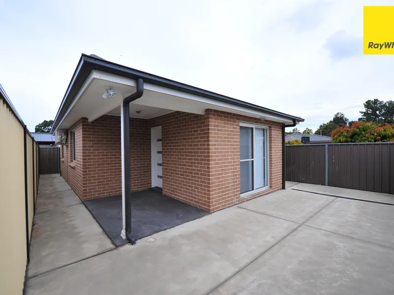Modern, Ideally Located Two Bedder Granny Flat