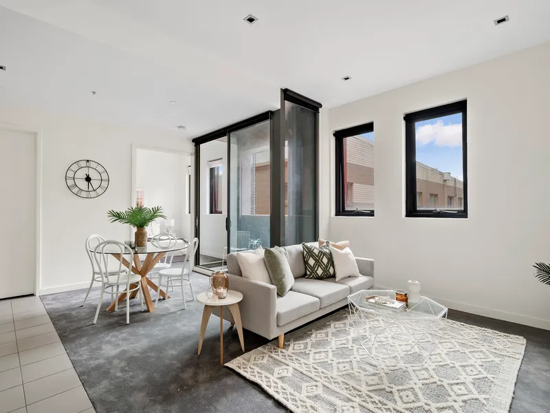 Warehouse living at Rosso