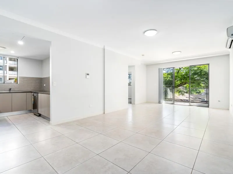 As new 3 bedroom apartment!
