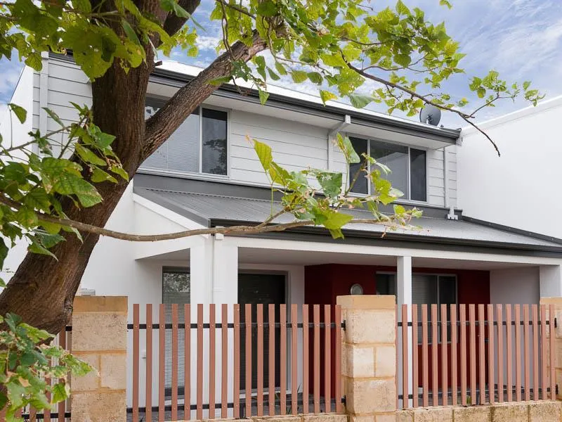 Open Saturday 18/6/2022 10am-10.15am