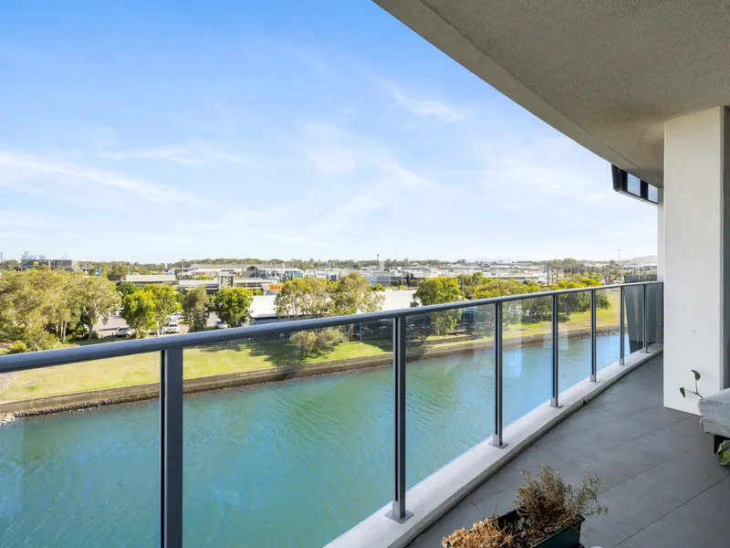 Spacious, Contemporary 3 Bedroom plus Study Apartment in the Heart of Biggera Waters - Offering the Ideal Investment Opportunity