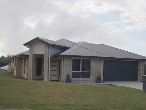 4 Bedroom Home in Eimeo