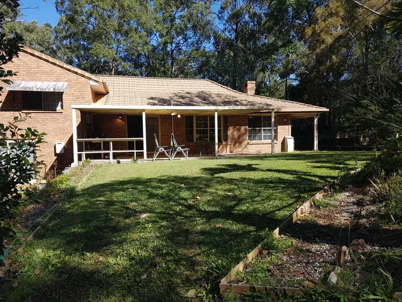 Large family home nested amongst nature!