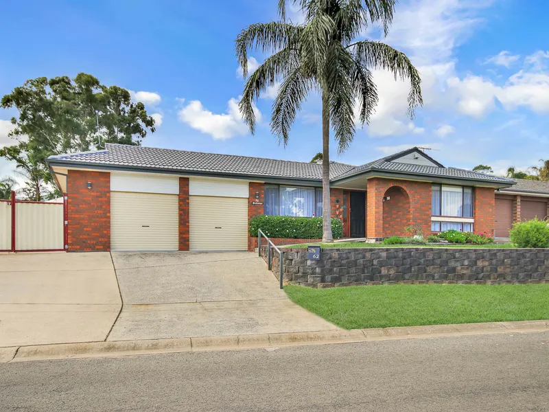 PERFECT FAMILY HOME SITUATED ON A CORNER BLOCK!