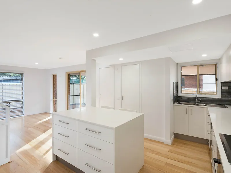 Superbly Renovated Freestanding Villa