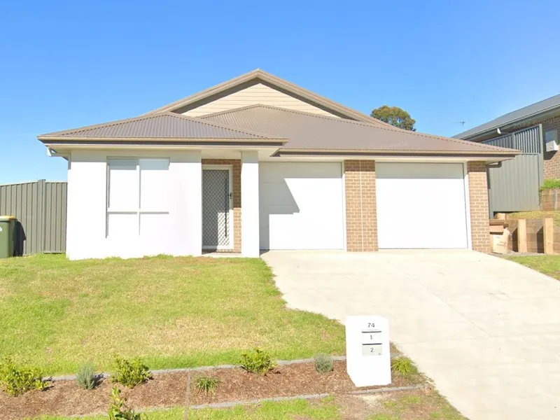 RENTED Dualkey Property in Gillieston Heights with Two Rental Incomes!