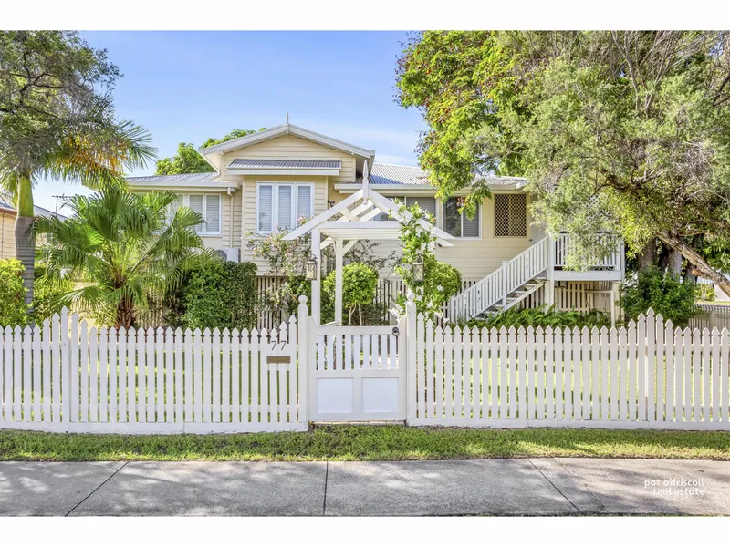 Beautifully Finished Gable Home...