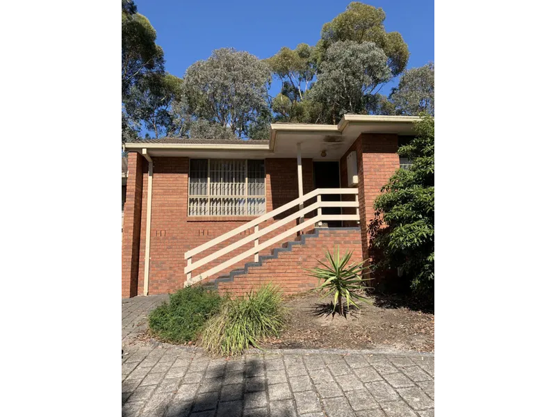 3 BEDROOM UNIT IN A PRIME LOCATION WITH AIR CONDITIONING