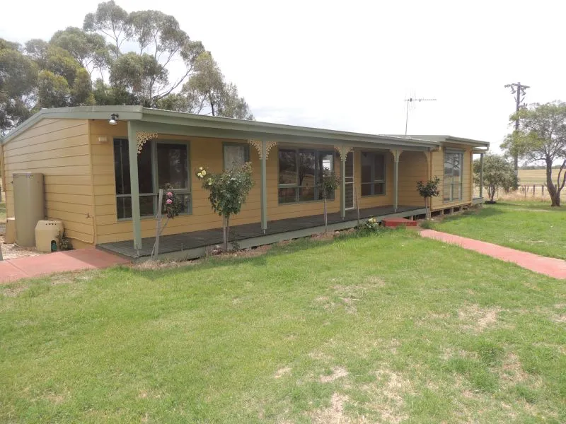 Give Me a Home Among the Gum Trees!