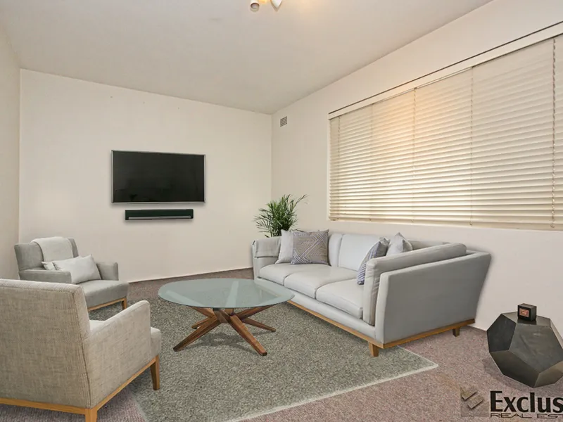 Conveniently Located & Spacious 1 Bedroom Unit