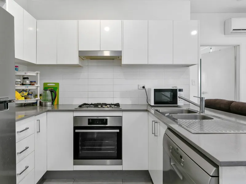 Singles, couples, busy professionals!