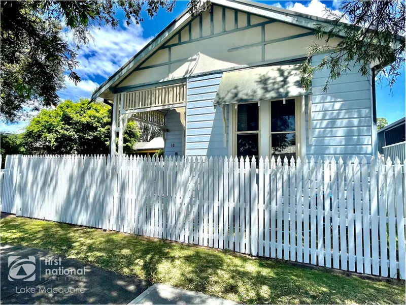 CHARMING 2 BEDROOM HOME LOCATED IN THE HEART OF BROADMEADOW