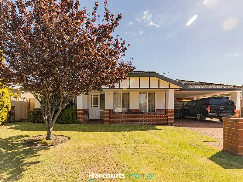 Premium Family Home 4x2x2 Large Living!!