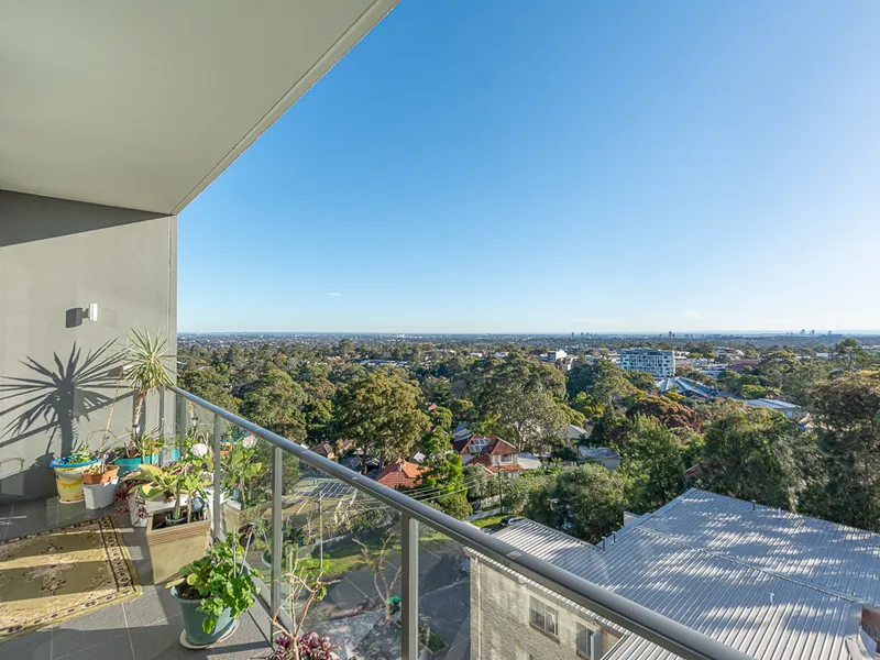 Luxury two-bedroom apartment in the heart of Lane Cove