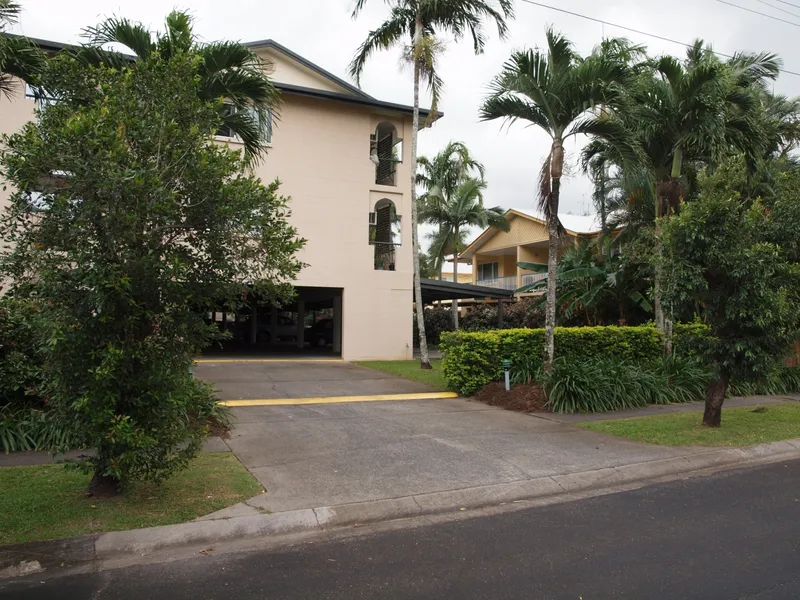 RENOVATED BEDSIT – LOW BODY CORP FEES