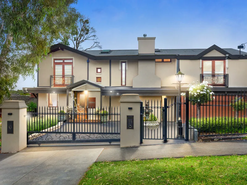 Expressions of Interest - Closing Monday 19 April - 5.00pm - Modern luxury with spectacular city views on 800sqm approximately