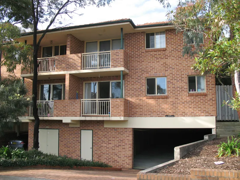 2 Bedroom Unit  - CLOSE TO ALL AMENTIES