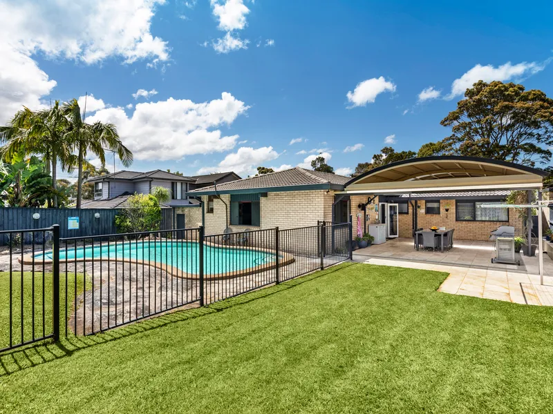 Melding expanse, serenity & superb location