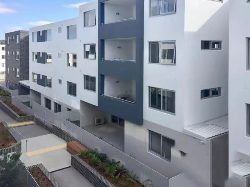 one bedroom for lease With good location !