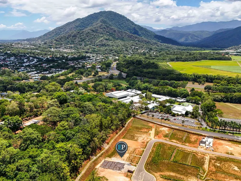 Lot 7 Freshwater Pocket 1076m2!! Available Today.