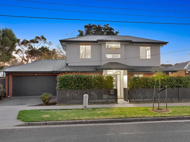 Stylish, sophisticated & supremely spacious!