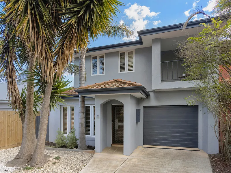 A Fresh Blend of Style & Luxury in a Peaceful Pocket