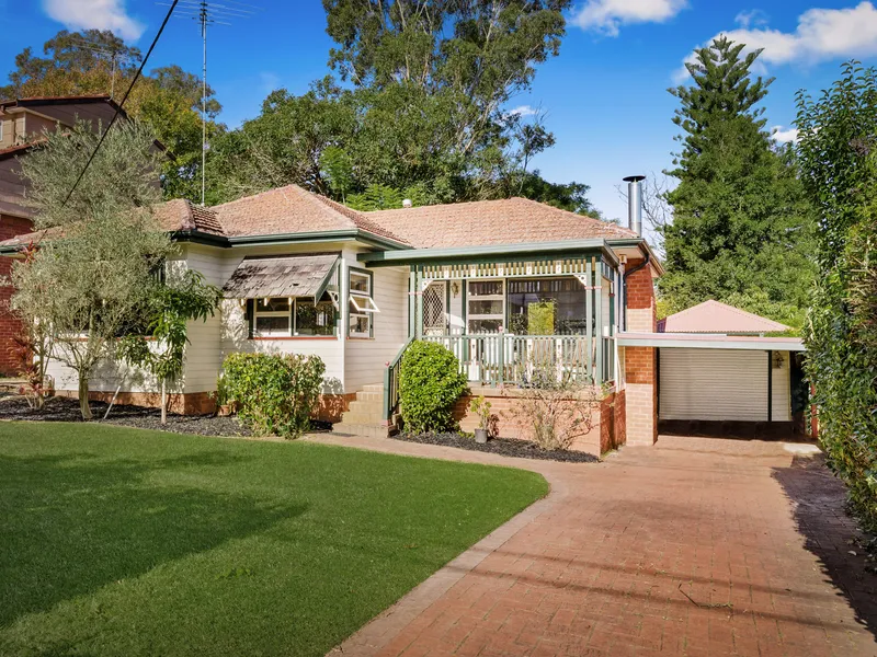 R3 Zoned Cottage Charmer, In a Central Location, with Sun Soaked Backyard!